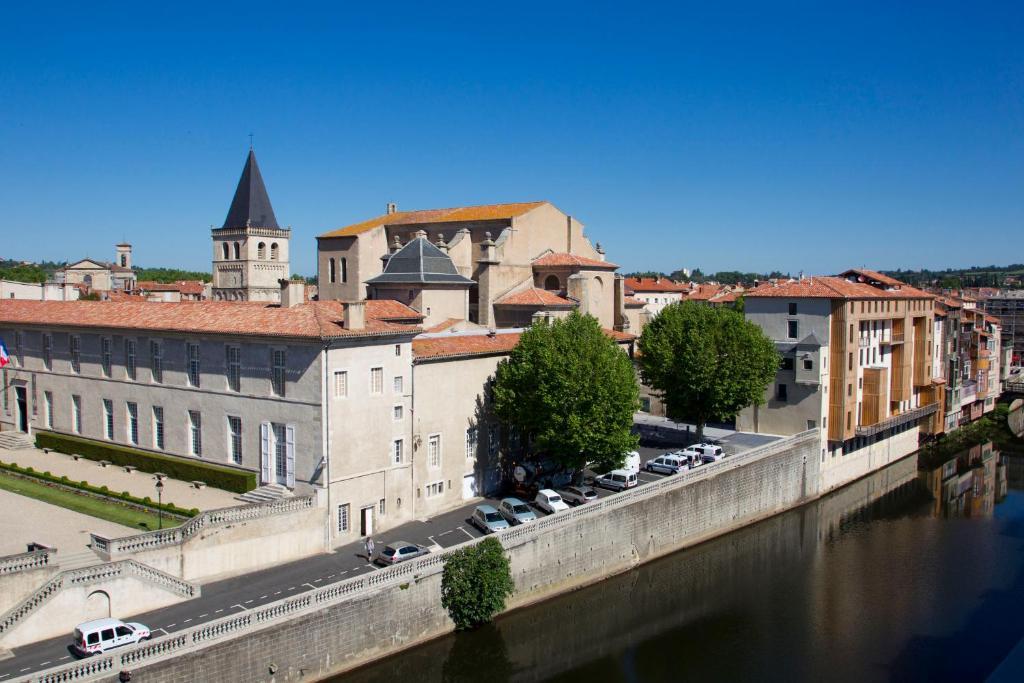 Grand Hôtel de Castres Castres (Tarn) Exterior foto